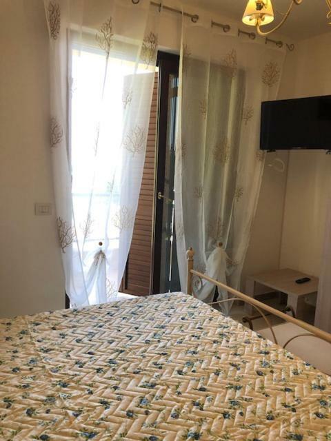 Casa Vacanza Ilenia - Taormina Exterior foto